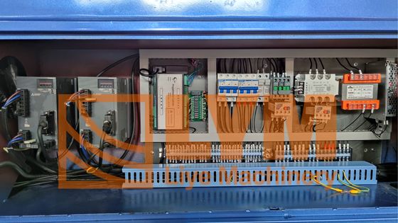 Automatische Aluminium-Gasrohr-Schneidmaschine Hohlquadratrohr-Schneidmaschine 45 Grad