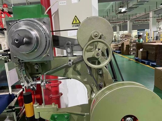 Hohle Tubulare Riveting-Maschine für Lederbekleidung Metall-Plastik Riveting