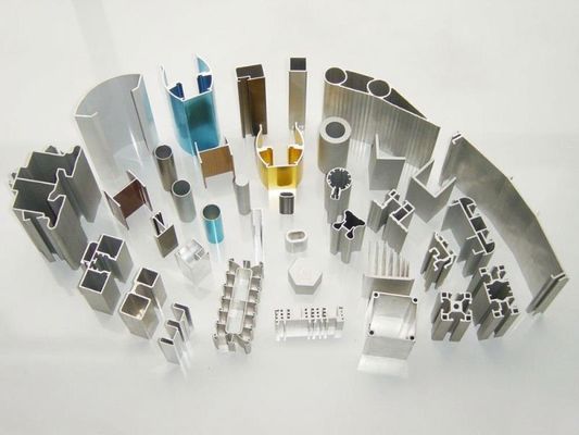 L455 Halbautomatische Aluminium-Schneidemaschine CNC-Profilschneidemaschine